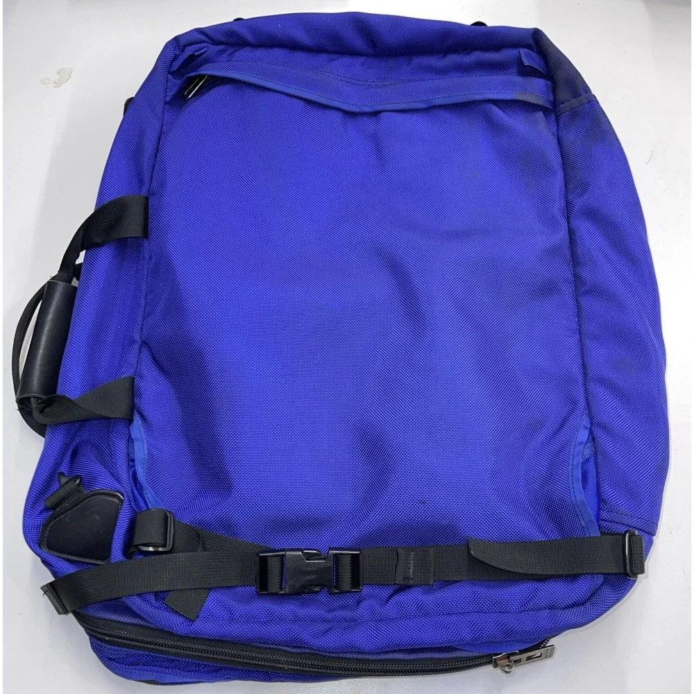 Vintage Patagonia Convertible‎ Duffle - Backpack Shoulder Overnight Bag Purple